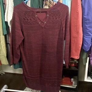 Lety & Me Long Sleeve Cutout shirt maroon